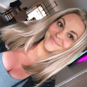 Meet your Posher, Kaelyn